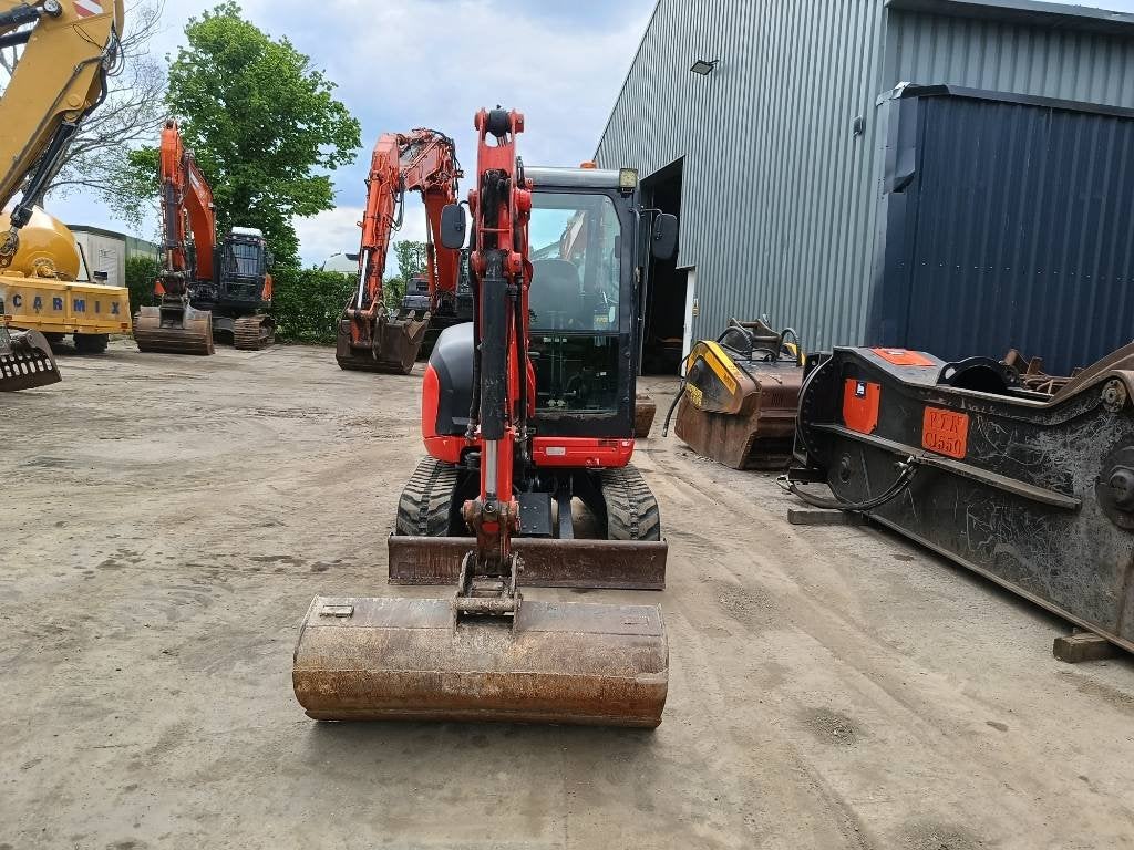 Kubota U 27-4 mini graver excavator bagger 2,7 ton CE, Zakelijke goederen, Machines en Bouw | Kranen en Graafmachines, Graafmachine