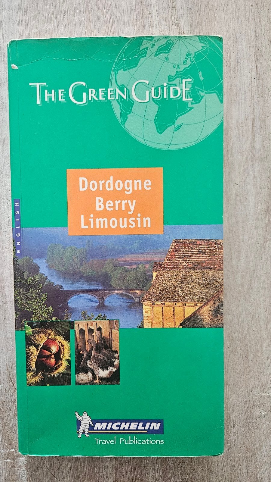 The Green Guide Dordogne Berry Limousin Michelin, Gelezen, Europa, Ophalen of Verzenden, Reisgids of -boek
