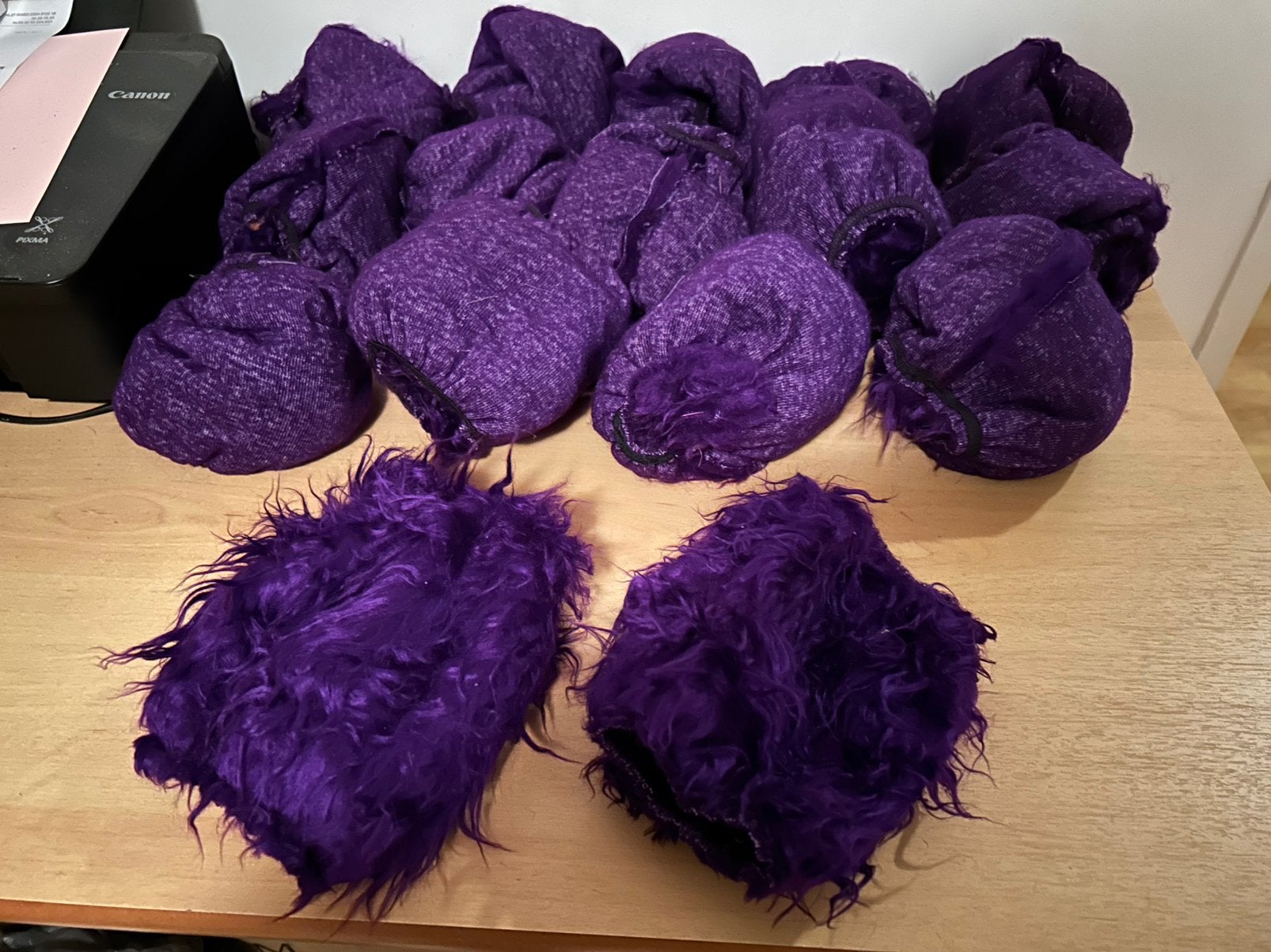 30x paars arm of been warmers carnaval loopgroep, Ophalen of Verzenden, Zo goed als nieuw
