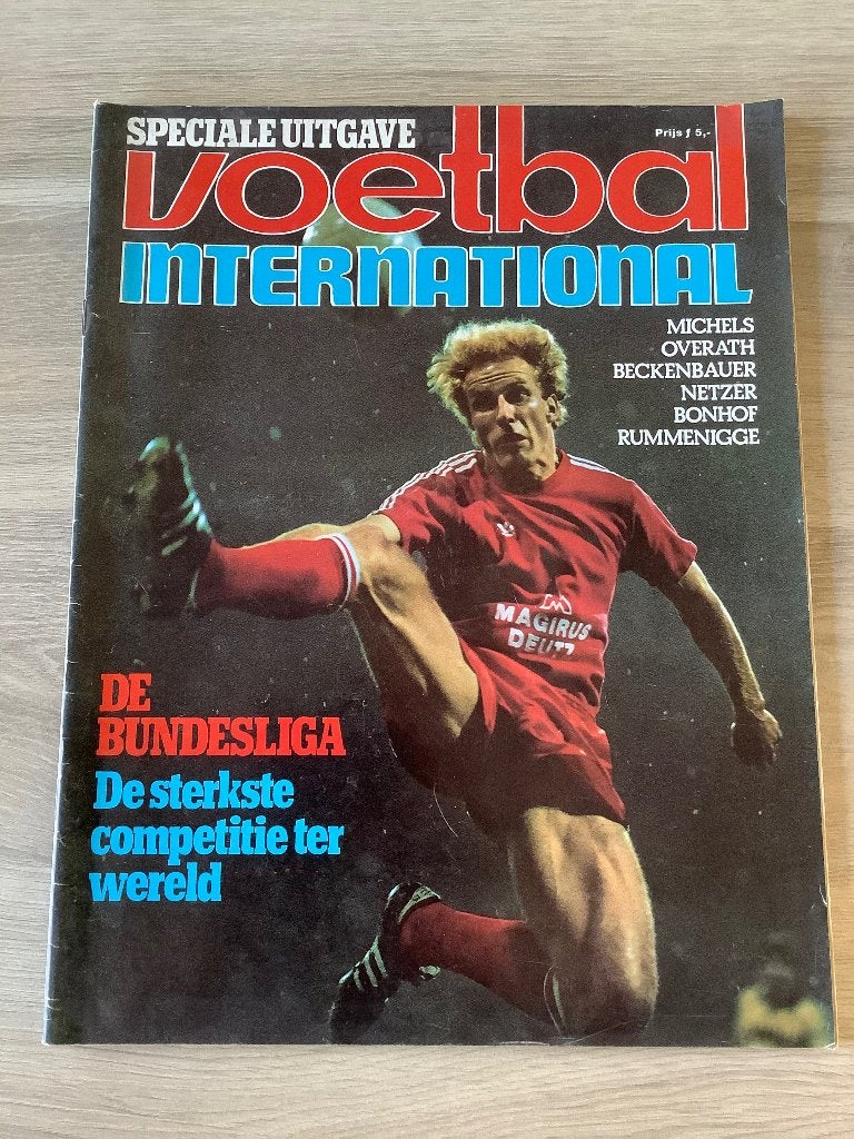 Voetbal International Special Uitgave Bundesliga 1981, Boeken, Ophalen of Verzenden, Zo goed als nieuw, Voetbal International