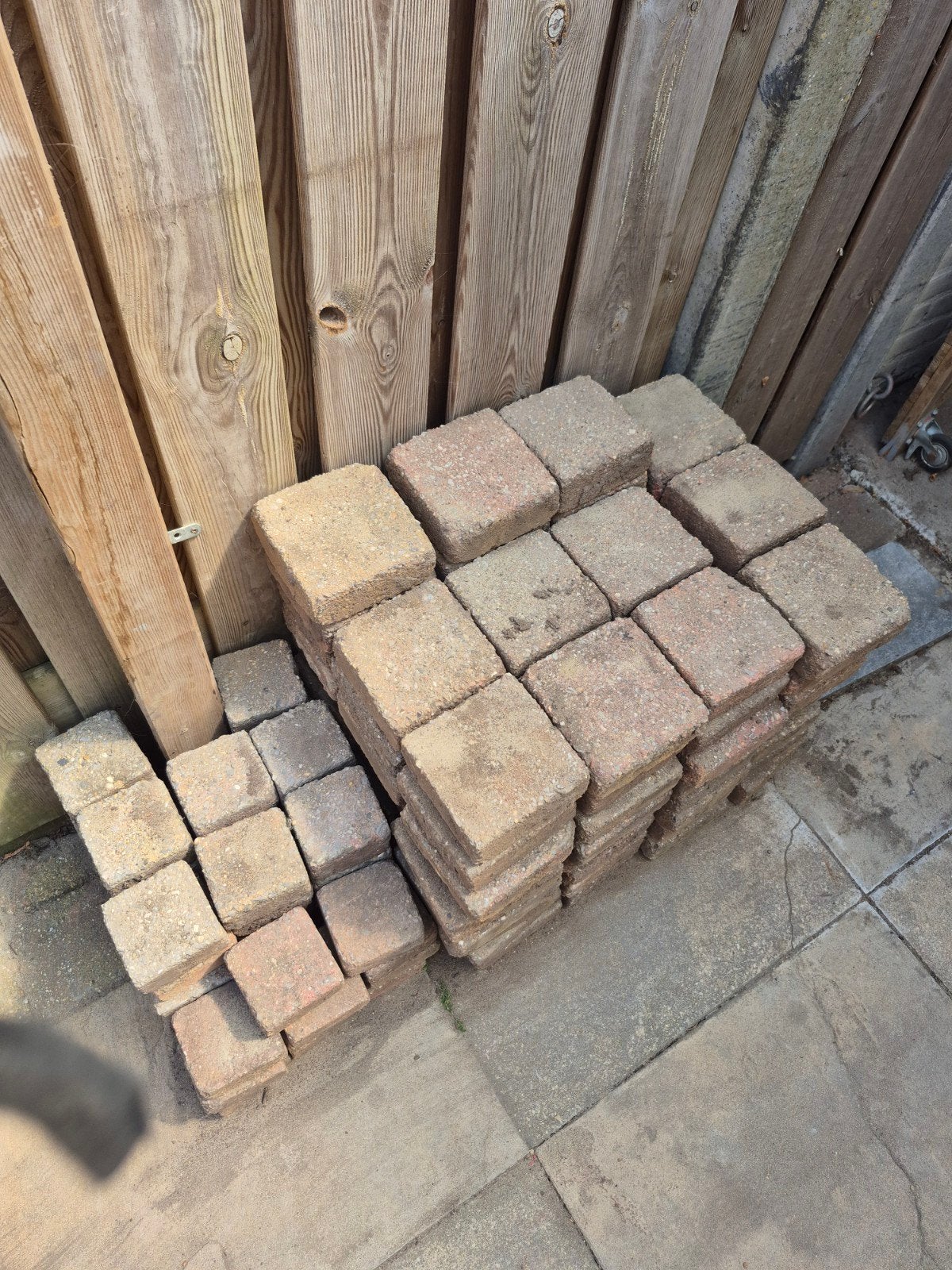 Gebruikte betonnen klinkers voor tuin of oprit, Ophalen, Gebruikt, Klinkers, Minder dan 5 m²