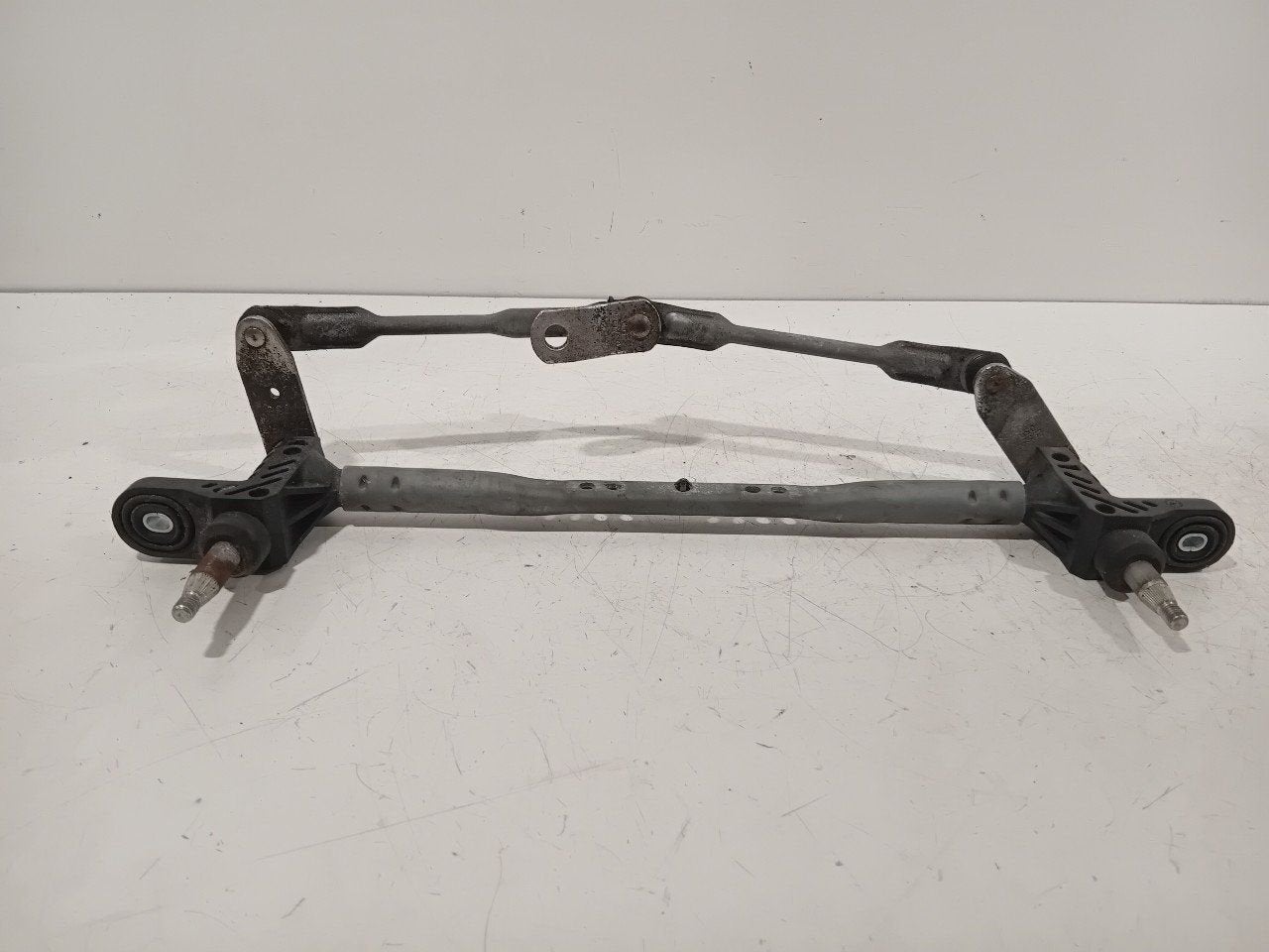 Ruitenwisser mechaniek voor Fiat 500, Onderdelen@venauto.nl, Van der Ven Autorecycling B.V., Gebruikt, Ettenseweg 76, 4706 PB Roosendaal, The Netherlands
