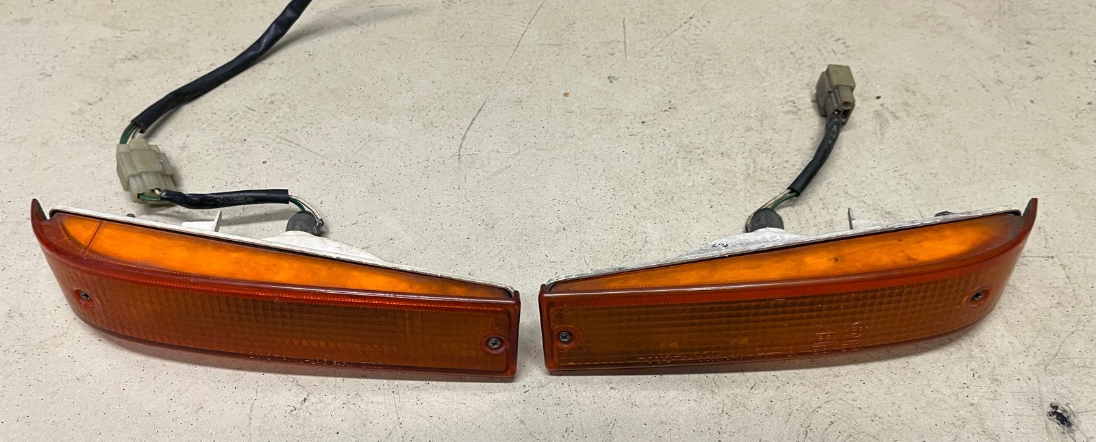 Toyota Corolla AE86 Kouki Knipperlichten Voorbumper, Ophalen of Verzenden