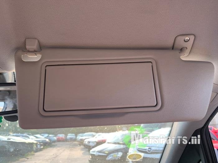 Zonneklep van een Opel Zafira, Gebruikt, -, -, Opel