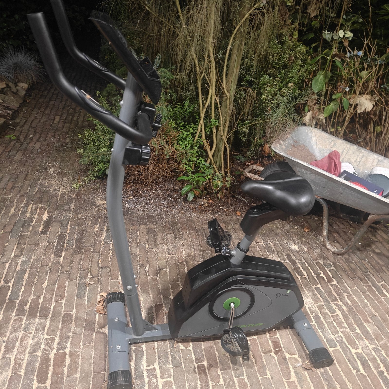 Tunturi Cardio Fit B40 Hometrainer - Uitstekende Staat, Ophalen, Zo goed als nieuw, Metaal, Benen