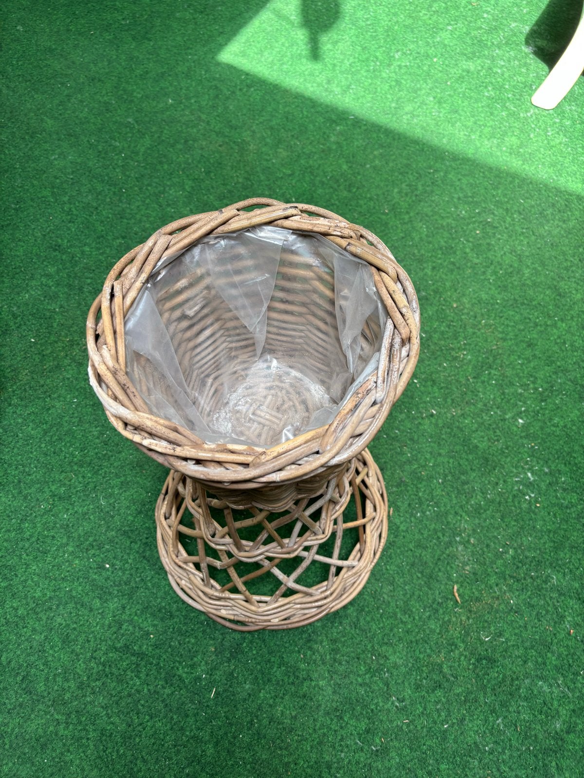 Rieten planten zuil / plantenstandaard, Huis en Inrichting, Woonaccessoires | Zuilen en Pilaren, Ophalen of Verzenden, Gebruikt