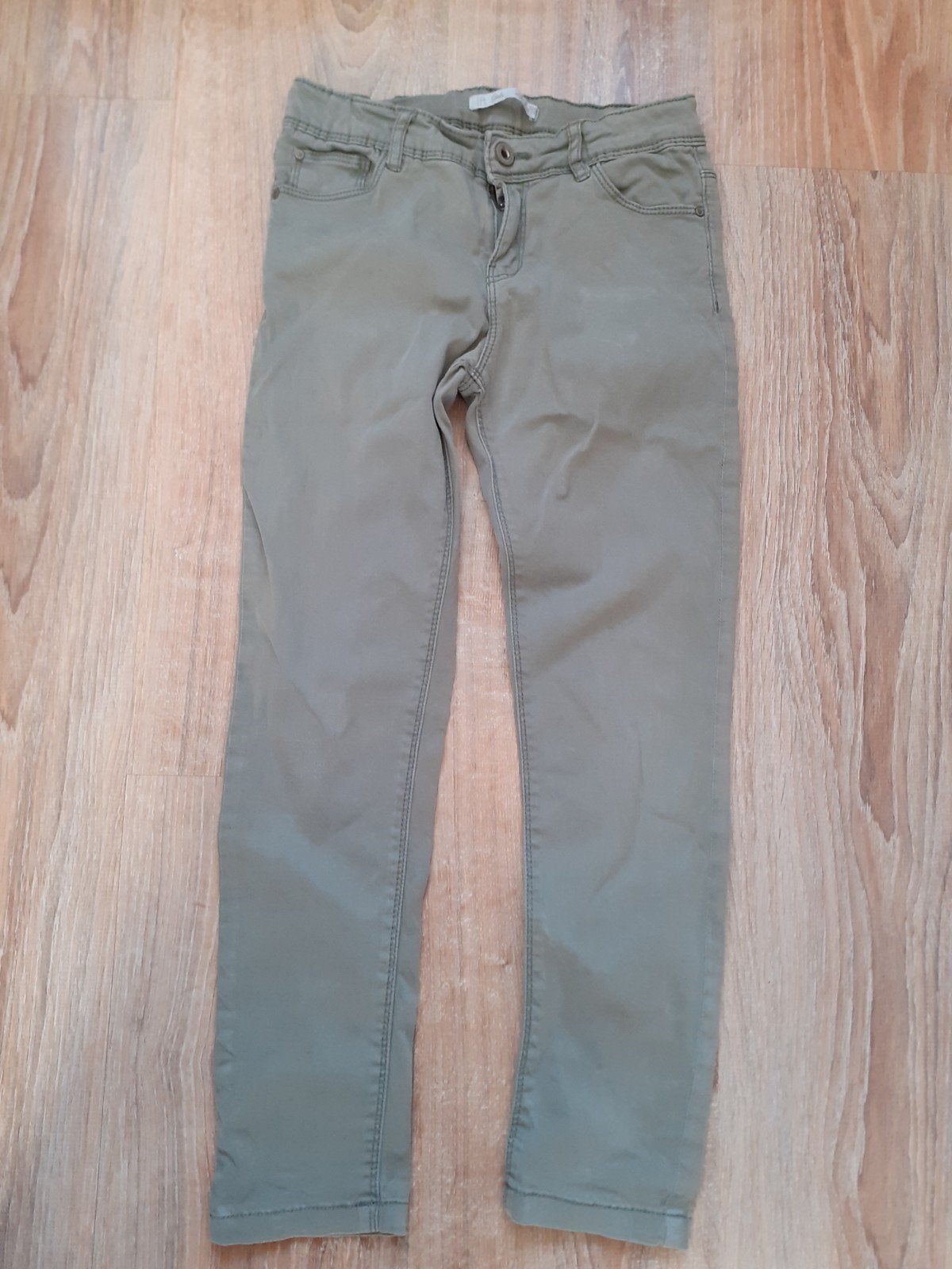 Nette groene stretch jeans maat 128, Kinderen en Baby's, Kinderkleding | Maat 128, Broek, Gebruikt, C&A, Meisje
