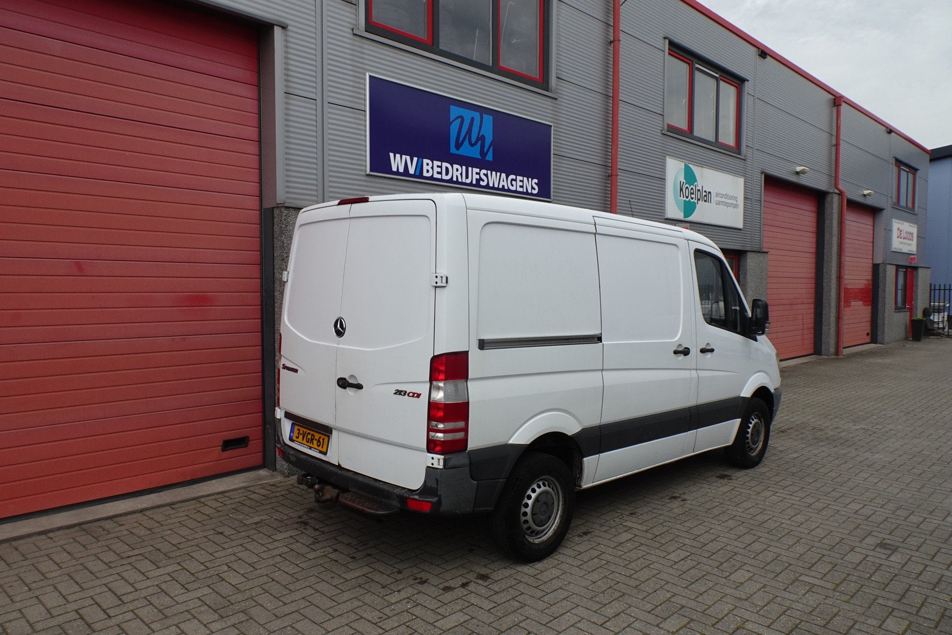 Mercedes-Benz Sprinter 213 2.2 CDI 325 190585 km 3 zits, Euro 5, Gebruikt, Zwart, 4 cilinders