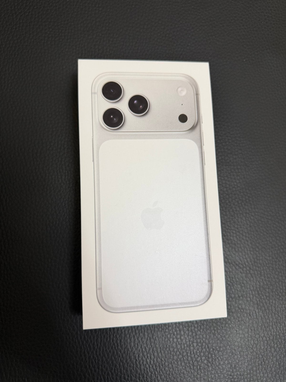 iPhone 17 Pro Max 512gb Silver Nieuw Geseald Bon 2J Garantie, Ophalen, 512 GB, Nieuw, Zonder simlock
