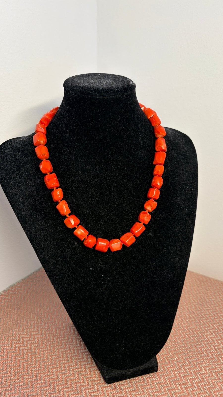 Echt Bloedkoraal Ketting - Vintage Rood Koraal Sieraden, Gebruikt, Ophalen of Verzenden, Steen of Mineraal, Met edelsteen