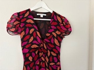 DVF Diane von Furstenberg Maxi Dress –  Lippenprint (Maat S), Kleding | Dames, Meerkleurig, Ophalen of Verzenden, Maat 34 (XS) of kleiner
