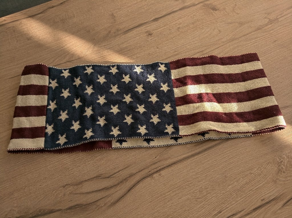 Sjaal vlag USA, stars and stripes, Amerika, VS, Ophalen of Verzenden, Zo goed als nieuw, Maat 38/40 (M), Sjaal