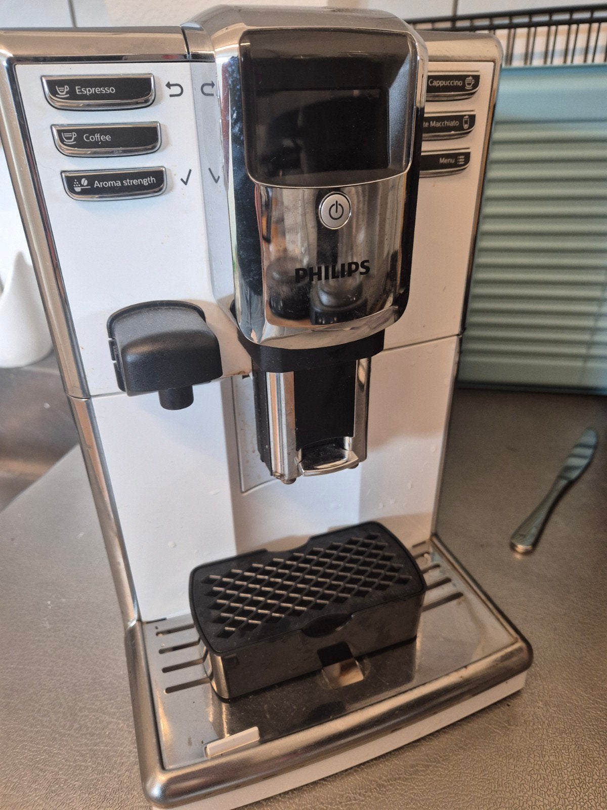 Philips 5000 serie EP5361/10 volautomatische espressomachine, Ophalen, Gebruikt, Espresso apparaat, 10 kopjes of meer