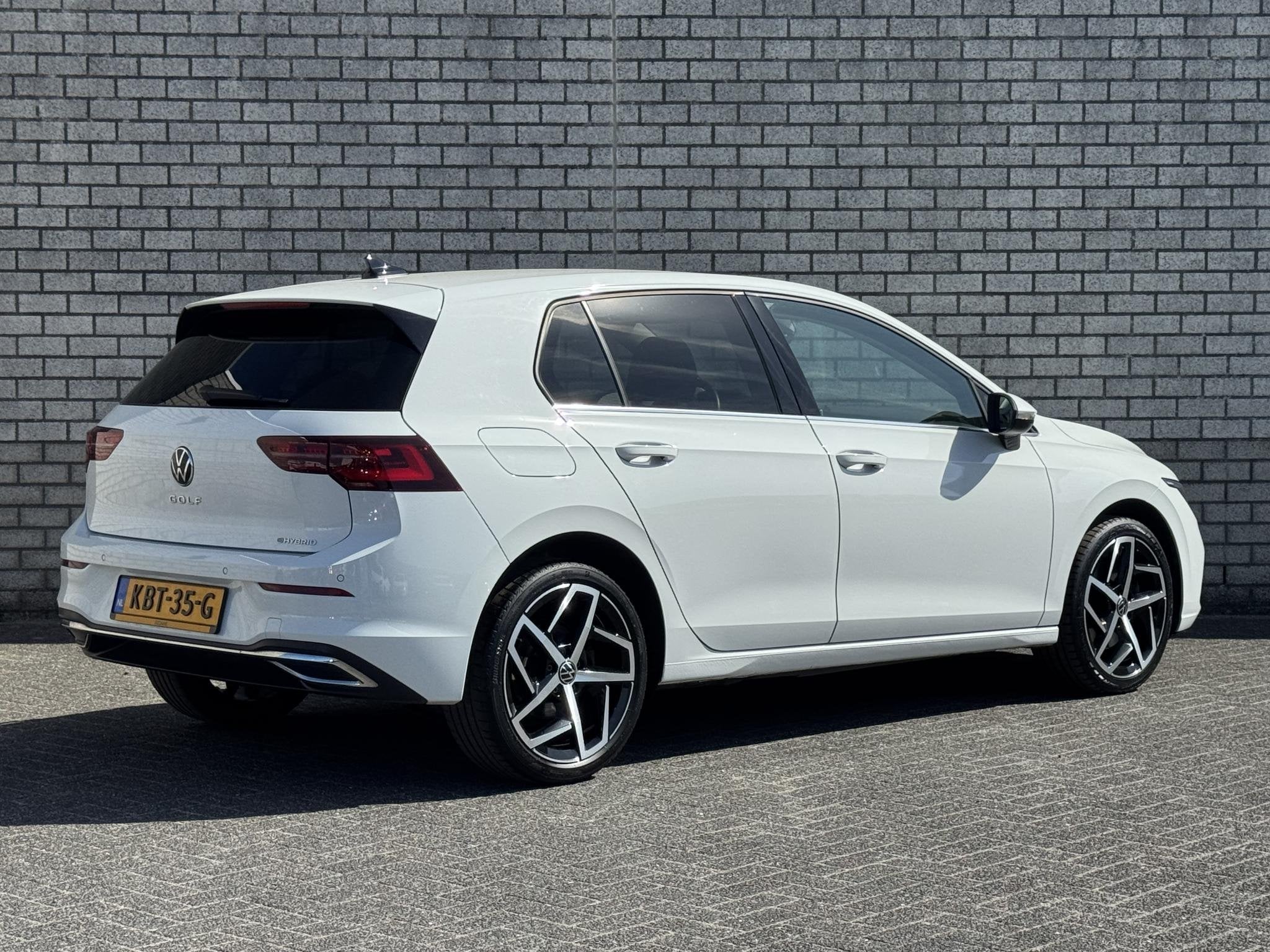 Volkswagen Golf 1.4 eHybrid Style | Achteruitrijcamera | Sto, Auto's, Volkswagen, Gebruikt, 4 cilinders, Met garantie (alle), Wit