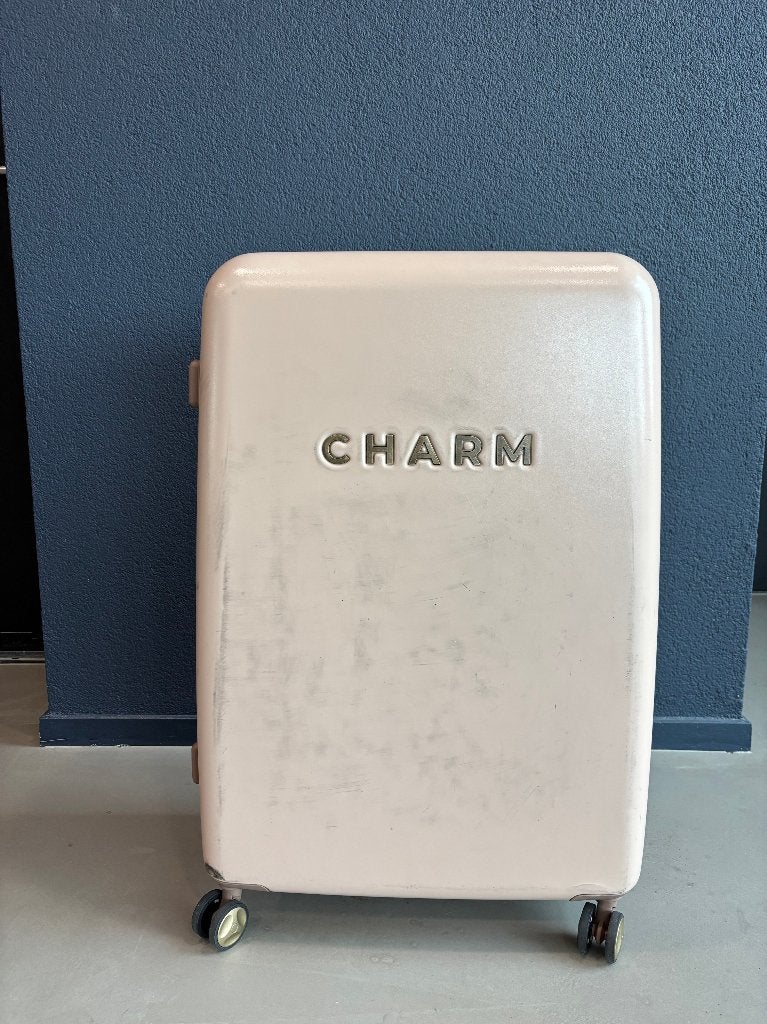 Grote champagnekleurige koffer van Charm, Ophalen, Gebruikt, Hard kunststof, 45 tot 55 cm