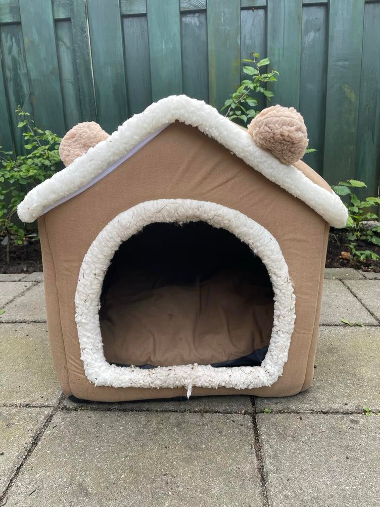 Honden / katten huisje GRATIS OPHALEN, Dieren en Toebehoren, Ophalen