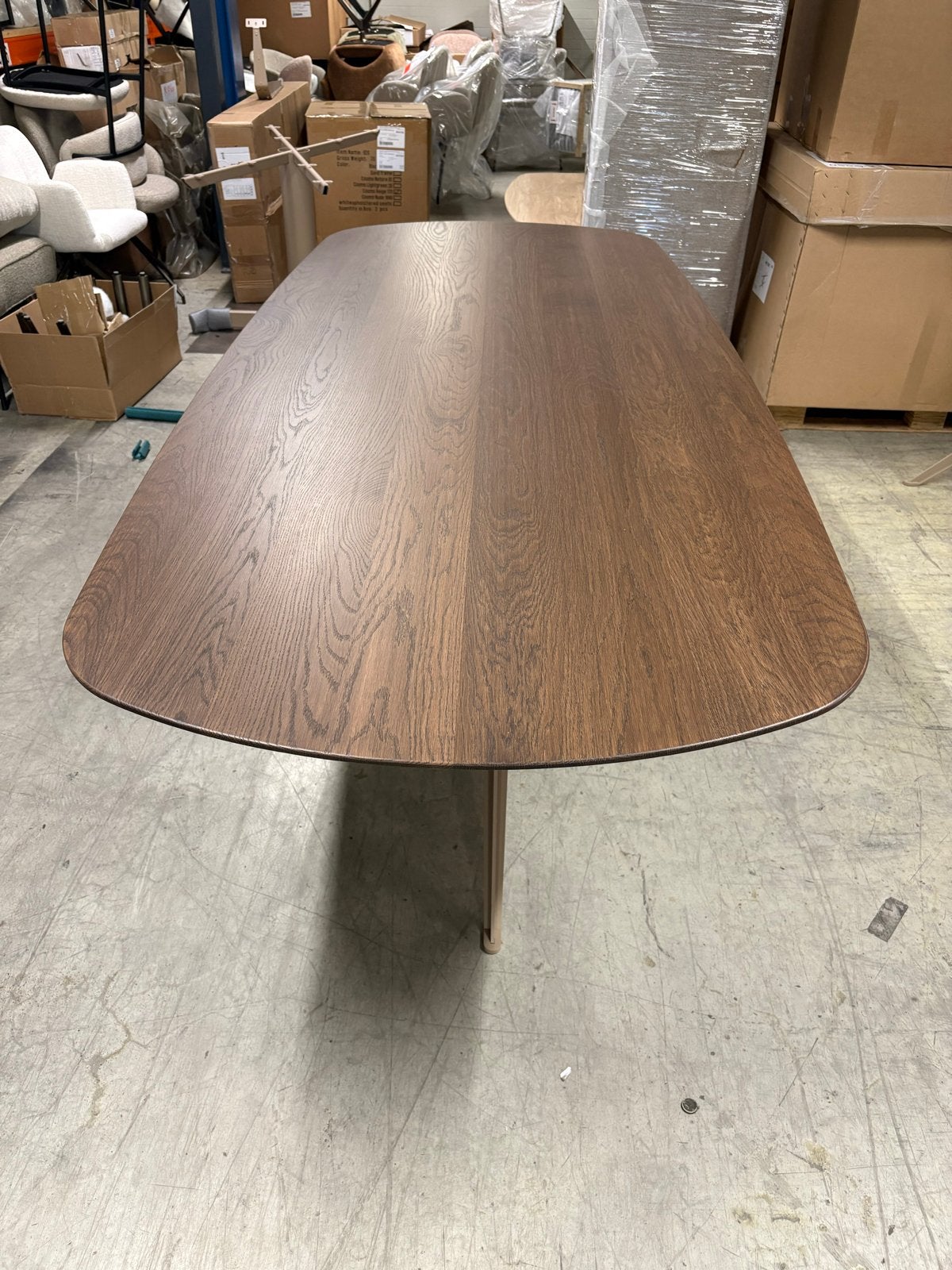 Deens Ovale Eettafel 240x100cm - tabacco Dark met sand frame, Huis en Inrichting, Tafels | Eettafels, 100 tot 150 cm, Dyyk, Nijverheidsweg 12