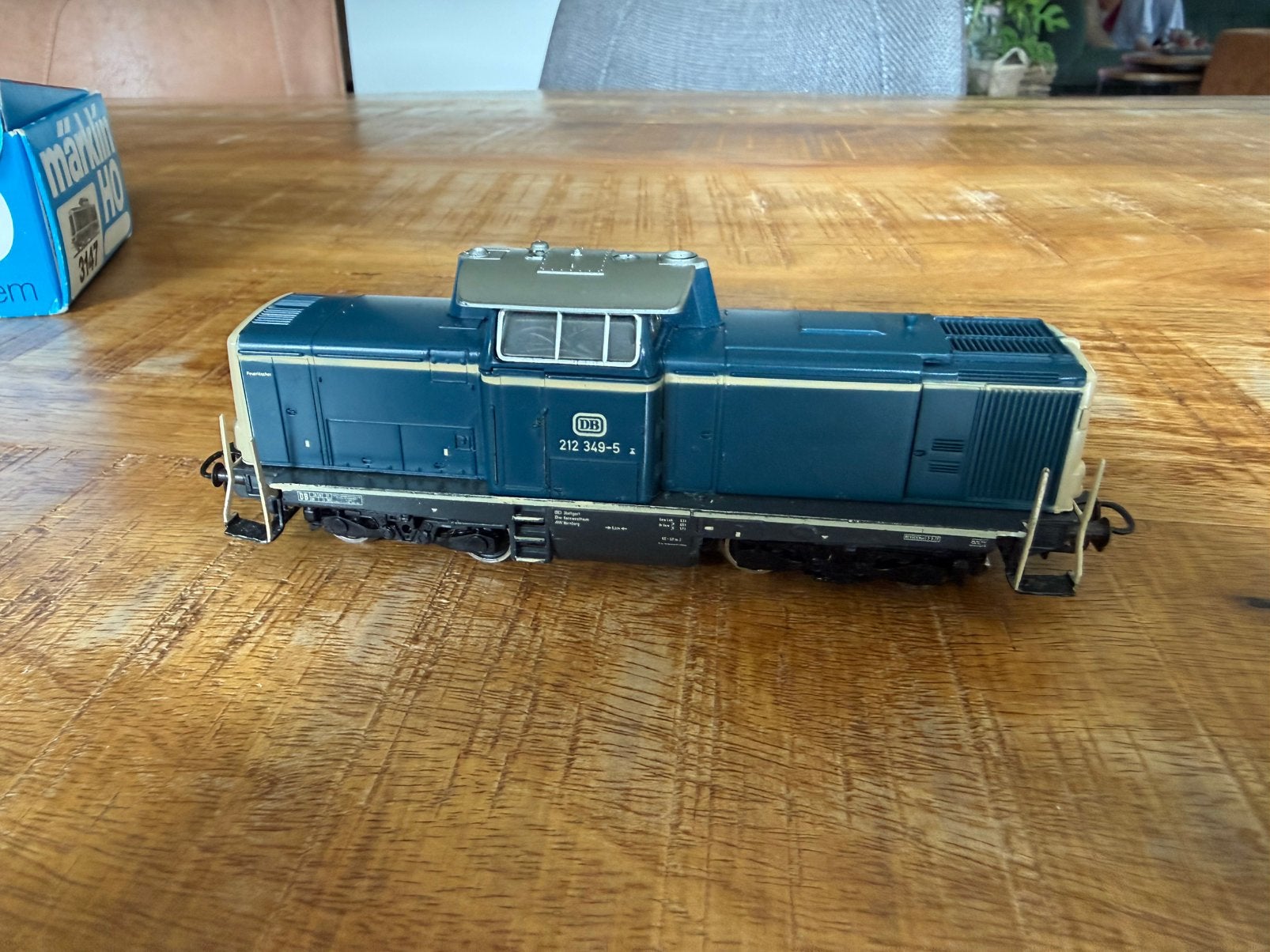 Marklin 3147 diesellocomotief BR 212 DB Blauw in Ovp, Hobby en Vrije tijd, Modeltreinen | H0, Wisselstroom, Locomotief, Ophalen of Verzenden
