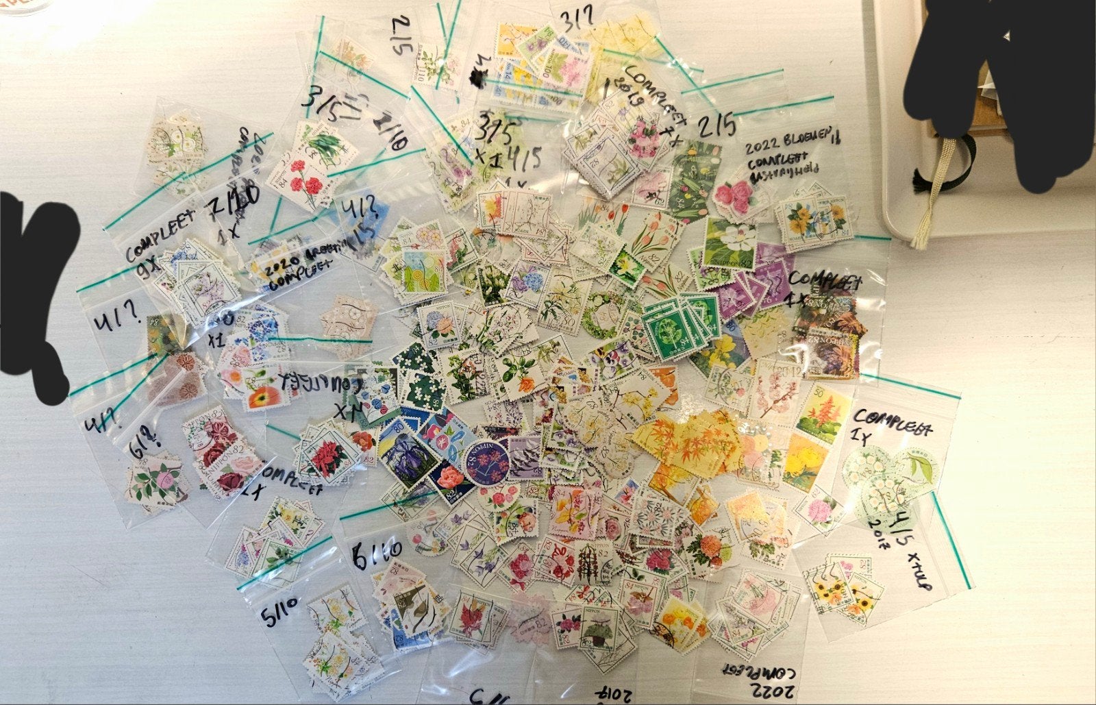 Groot kavel aan japanse bloemen zegels gebruikt nippon 50+gr, Ophalen of Verzenden, Zuidoost-Azië