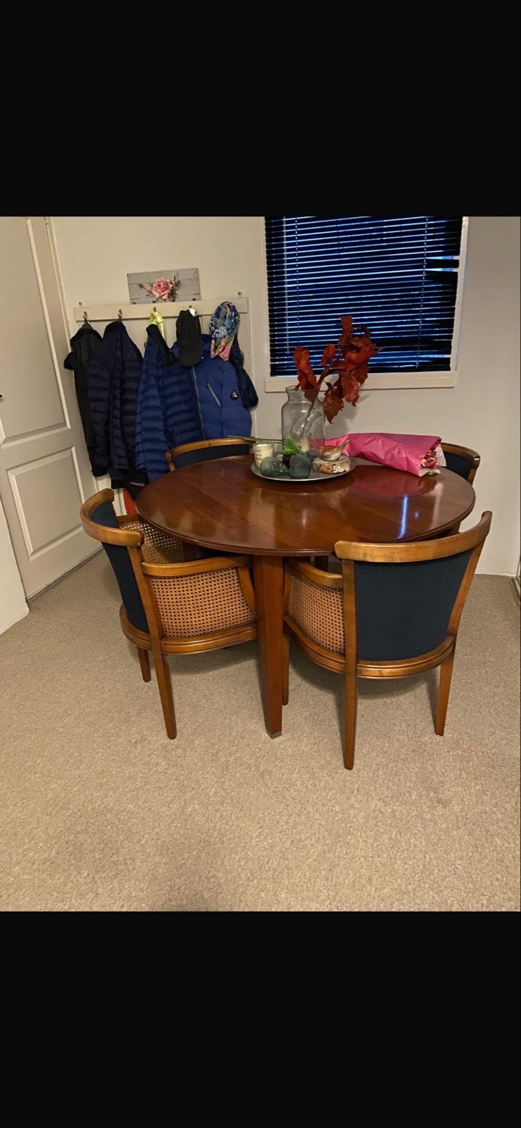 Ronde eettafel met 4 stoelen, Ophalen, Gebruikt, 100 tot 150 cm, Rond