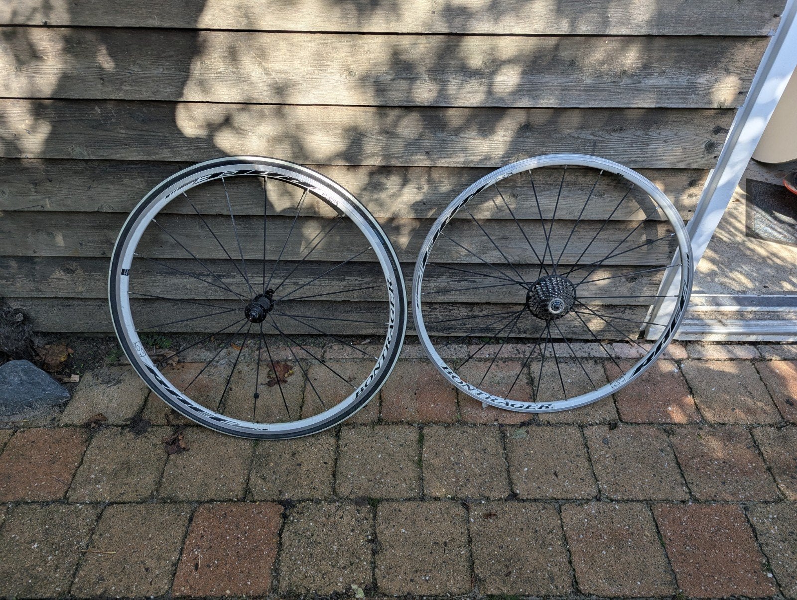 Bontrager Racefiets Velg - Voor en Achterwiel serie 6000, 28 inch, Gebruikt, Aluminium, Meer dan 20 versnellingen