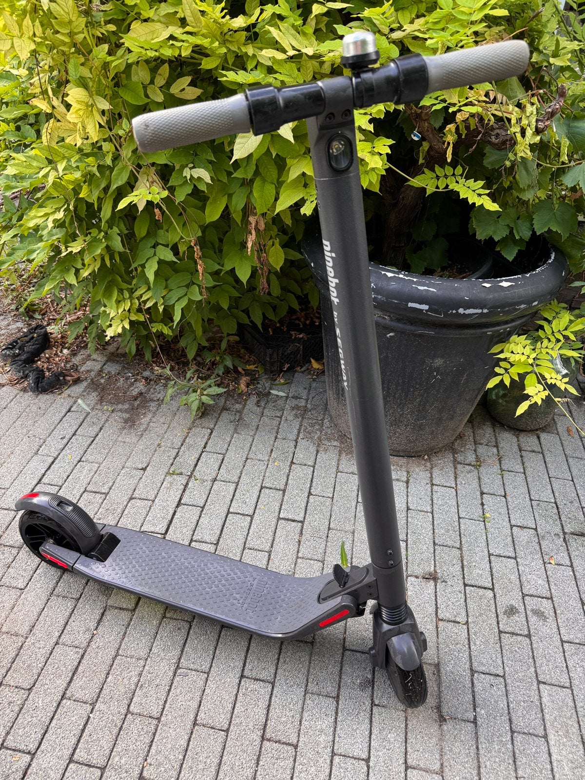 Segway Ninebot Scooter ES2 nette staat, weinig kilometers!, Ophalen of Verzenden, Zo goed als nieuw, Elektrische step (E-scooter)