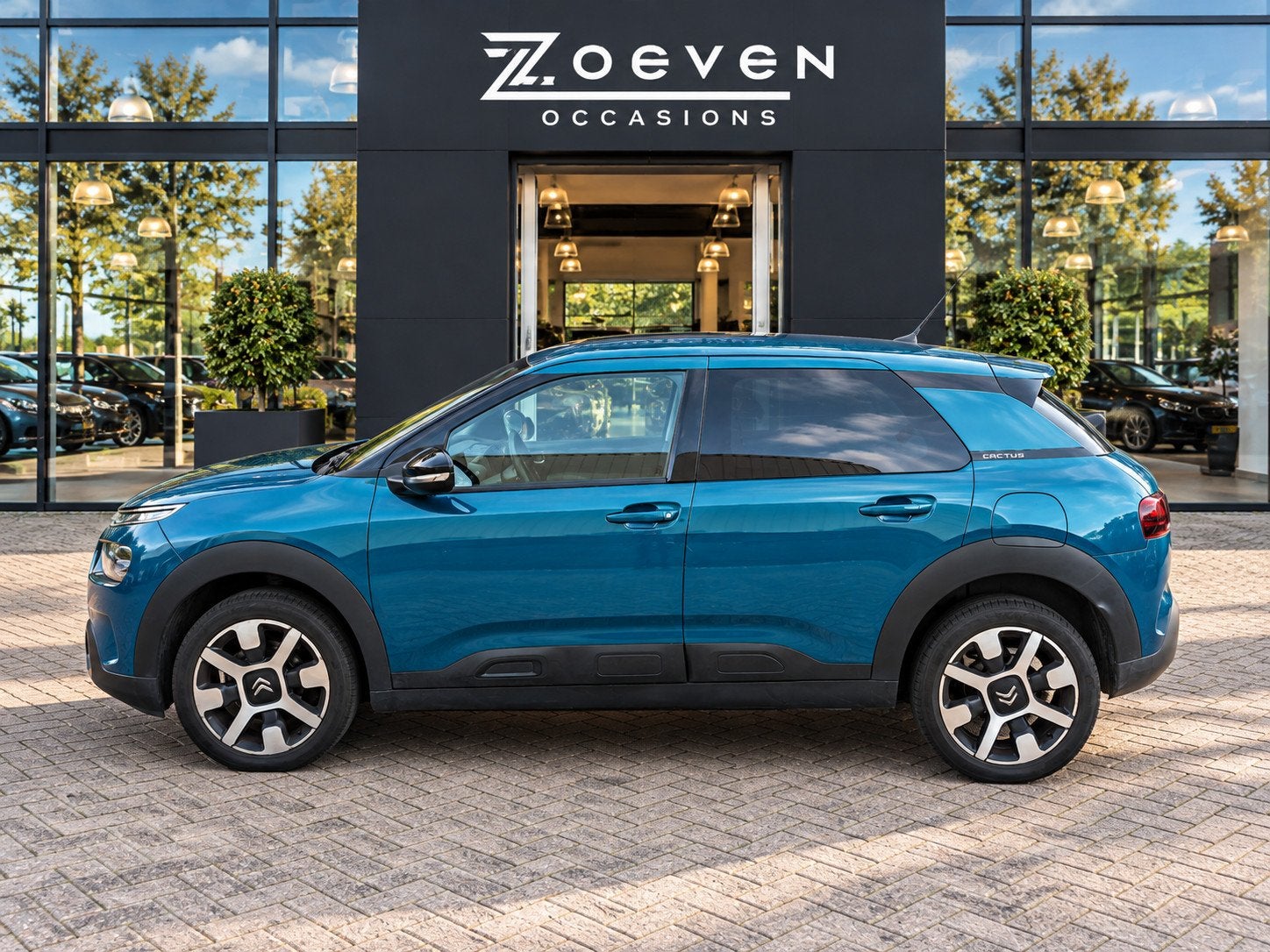 Citroen C4 Cactus 1.2 PureTech Shine | Automaat, Auto's, Stof, Gebruikt, Blauw, 49 €/maand