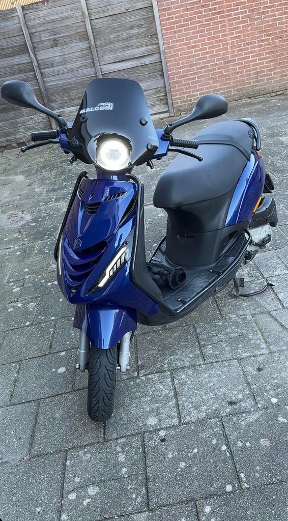 Piaggio zip 50cc 4t 2v, Fietsen en Brommers, Scooters | Piaggio, Ophalen, Gebruikt, Maximaal 45 km/u, Zip