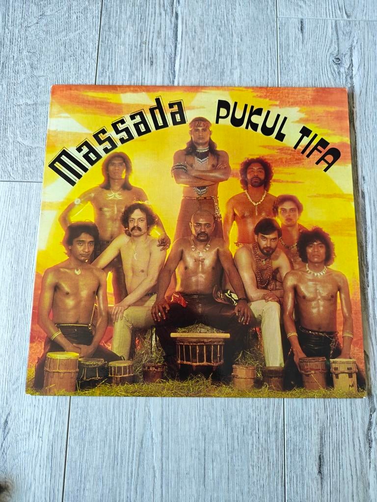 Massada - Pukul Tifa LP (Vinyl) (VG+), Ophalen of Verzenden, Gebruikt, 12 inch