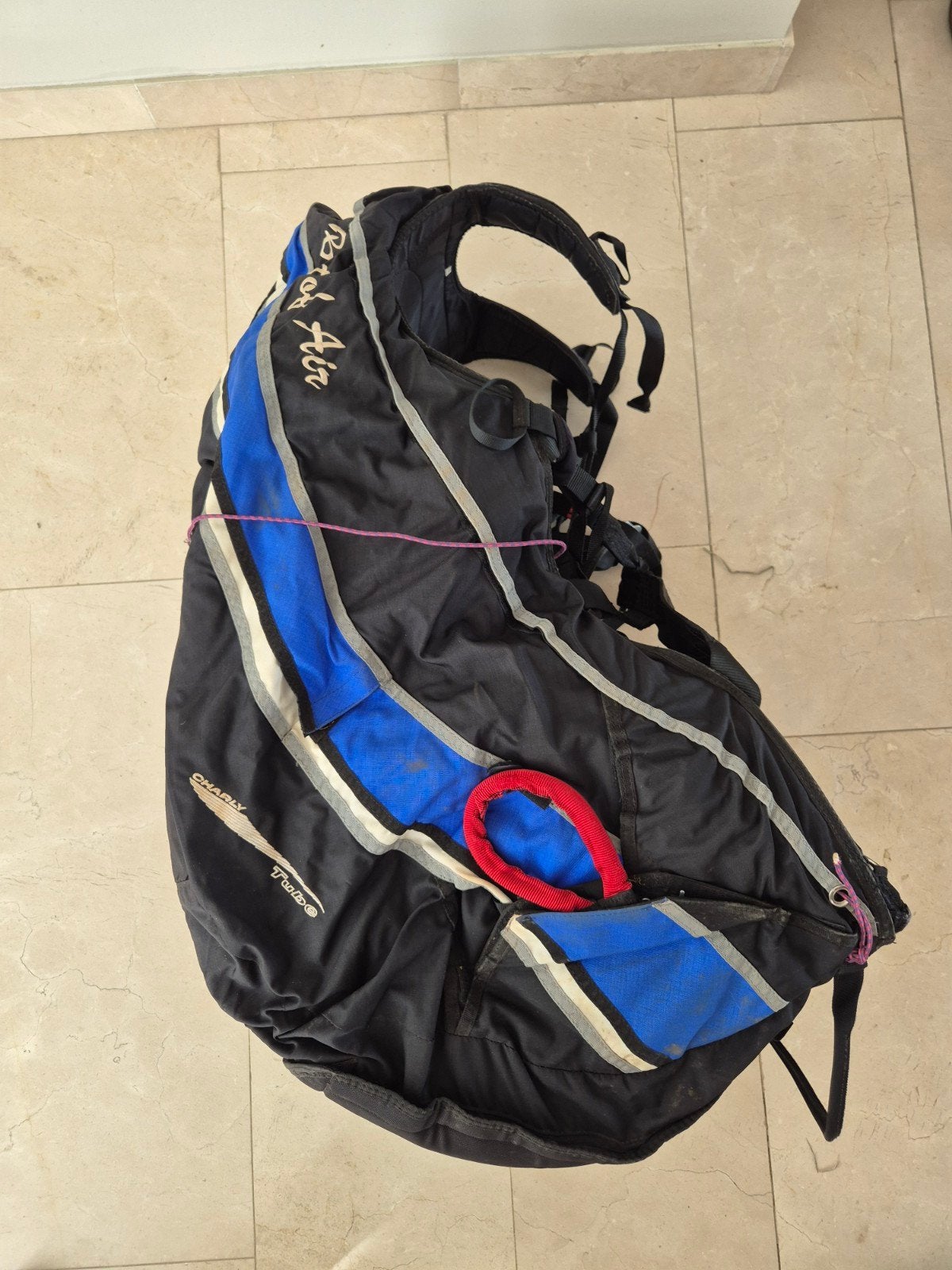 Paraglider harnas Charly Tube S incl. reserve, Sport en Fitness, Zweefvliegen en Paragliding, Ophalen of Verzenden, Gebruikt, Zitje of Harnas