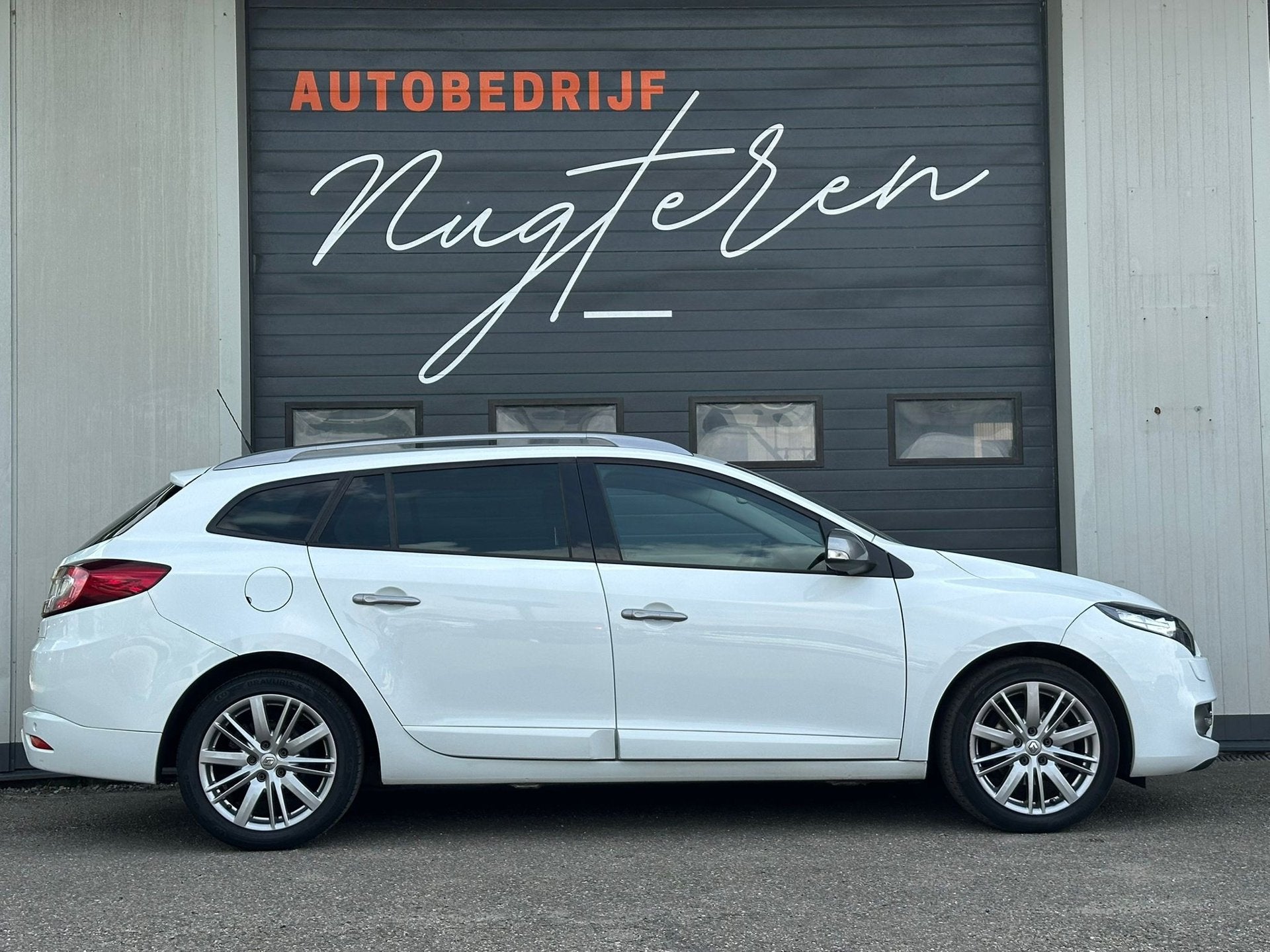 Renault Mégane Estate 1.2 TCe GT-Line|Xenon|Stoelverw|2e Ei, Auto's, Voorwielaandrijving, Euro 5, Stof, Gebruikt