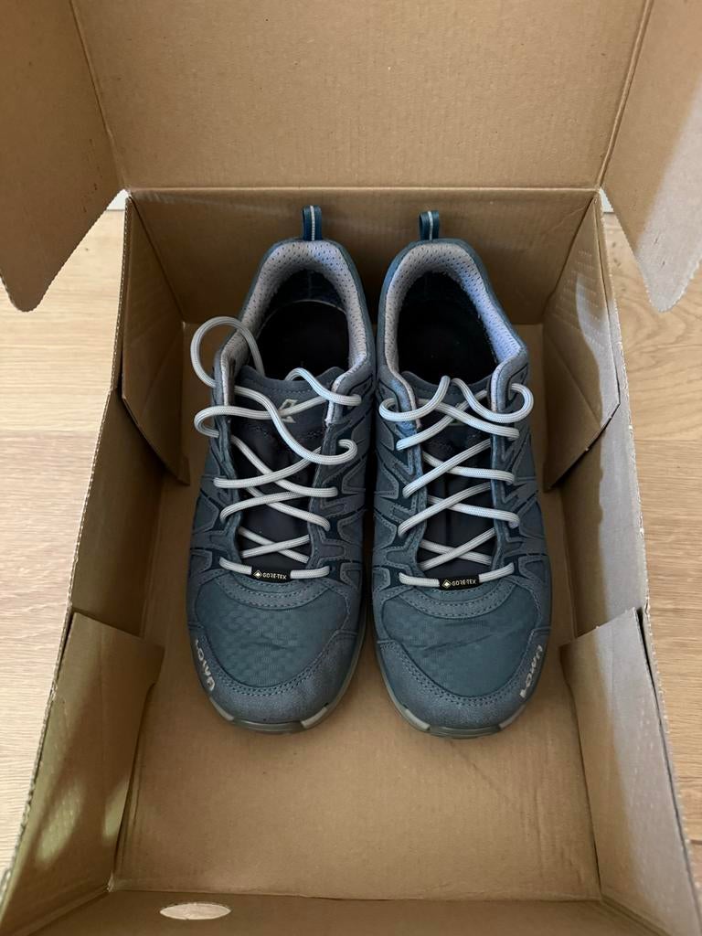 Lowa Gore-Tex Lady Light GTX Wandelschoenen - Maat 38, Ophalen, Wandelschoenen, Grijs, Gedragen