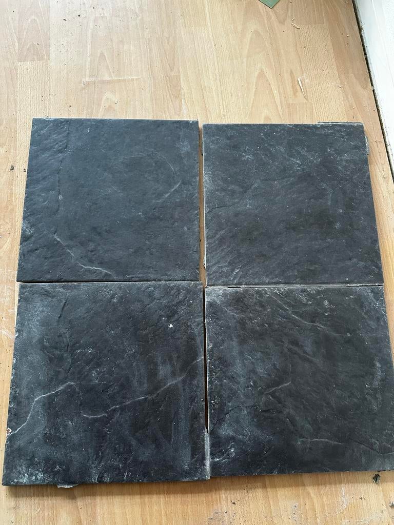 Gratis tegels 30x30 cm, Doe-het-zelf en Verbouw, Tegels, Overige materialen, Zo goed als nieuw, 20 tot 40 cm, Vloertegels