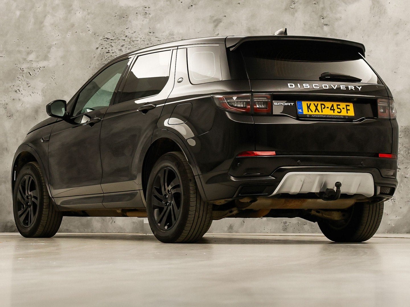 Land Rover Discovery Sport 1.5 P300E PHEV Dynamic S 4WD 309P, Auto's, Automaat, Discovery Sport, Zwart, Bedrijf