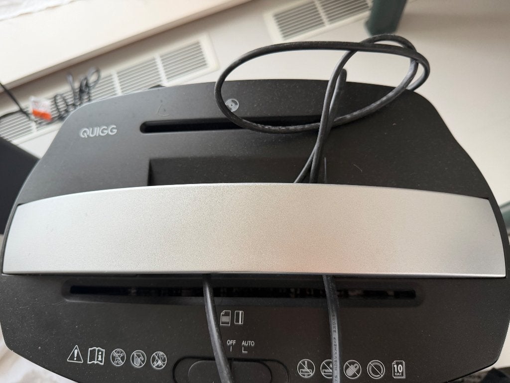 Papierversnipperaar, quigg, versnipperaar, Ophalen, Zo goed als nieuw