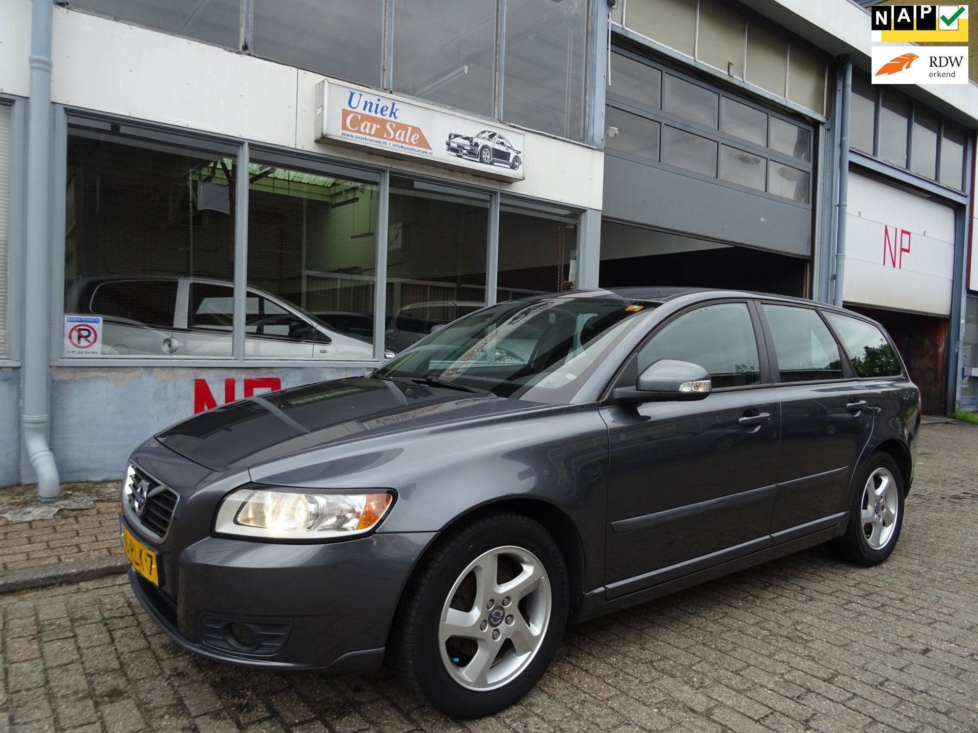 Volvo V50 2.0 Sport, Auto's, Volvo, Gebruikt, Origineel Nederlands, 1279 kg, V50