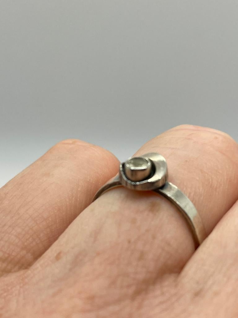 E110 Prachtige zilveren Karl Laine Finland ring, Met kristal, Ophalen of Verzenden, Zo goed als nieuw, X