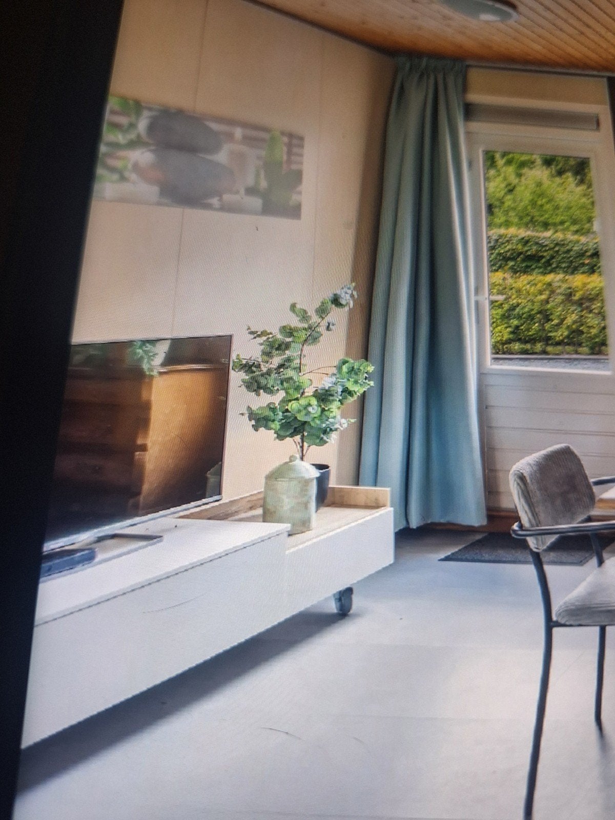 Totale inboedel vakantiehuis bedden tafel eettafel bank kast, Ophalen of Verzenden, Gebruikt