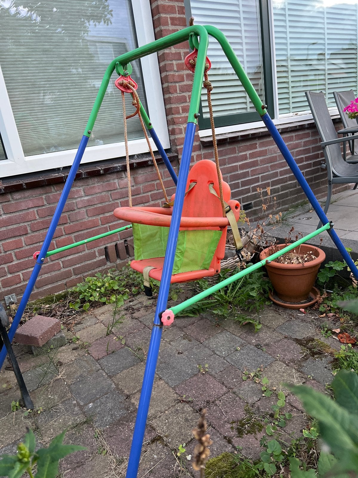 Schommel met babyzitje - 95x144x120 cm, Ophalen, Gebruikt, Schommel