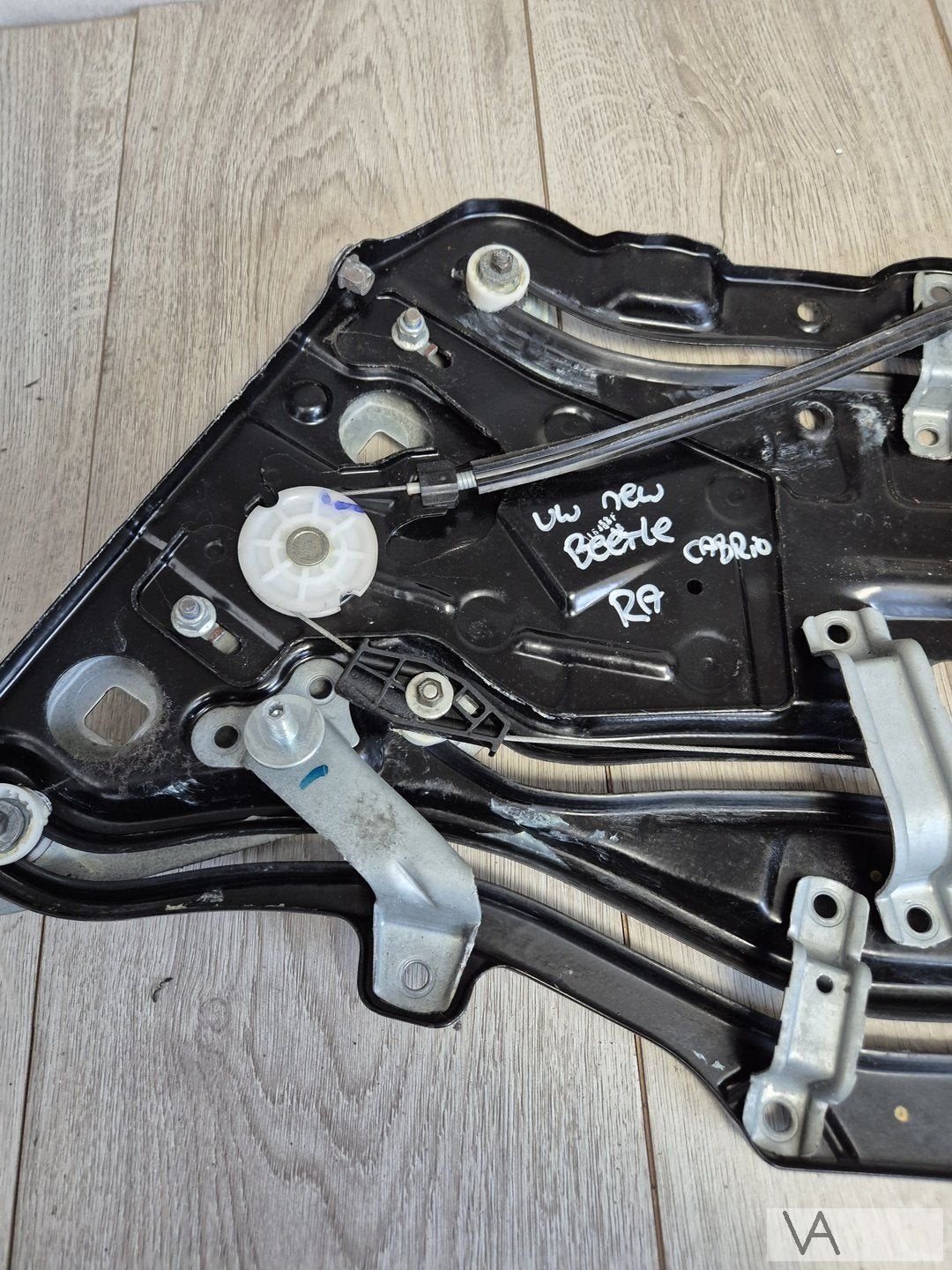 VW New Beetle cabriolet 02 - 10 raammechaniek achter rechts, Auto-onderdelen, Gebruikt, -, Volkswagen, -