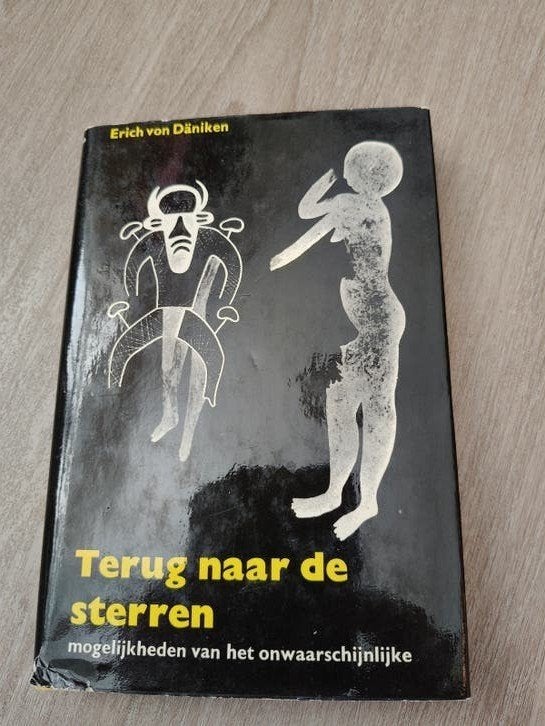 Terug naar de sterren - Erich von Däniken, Boeken, Gelezen, Erich von Däniken, Ophalen of Verzenden, Nederland