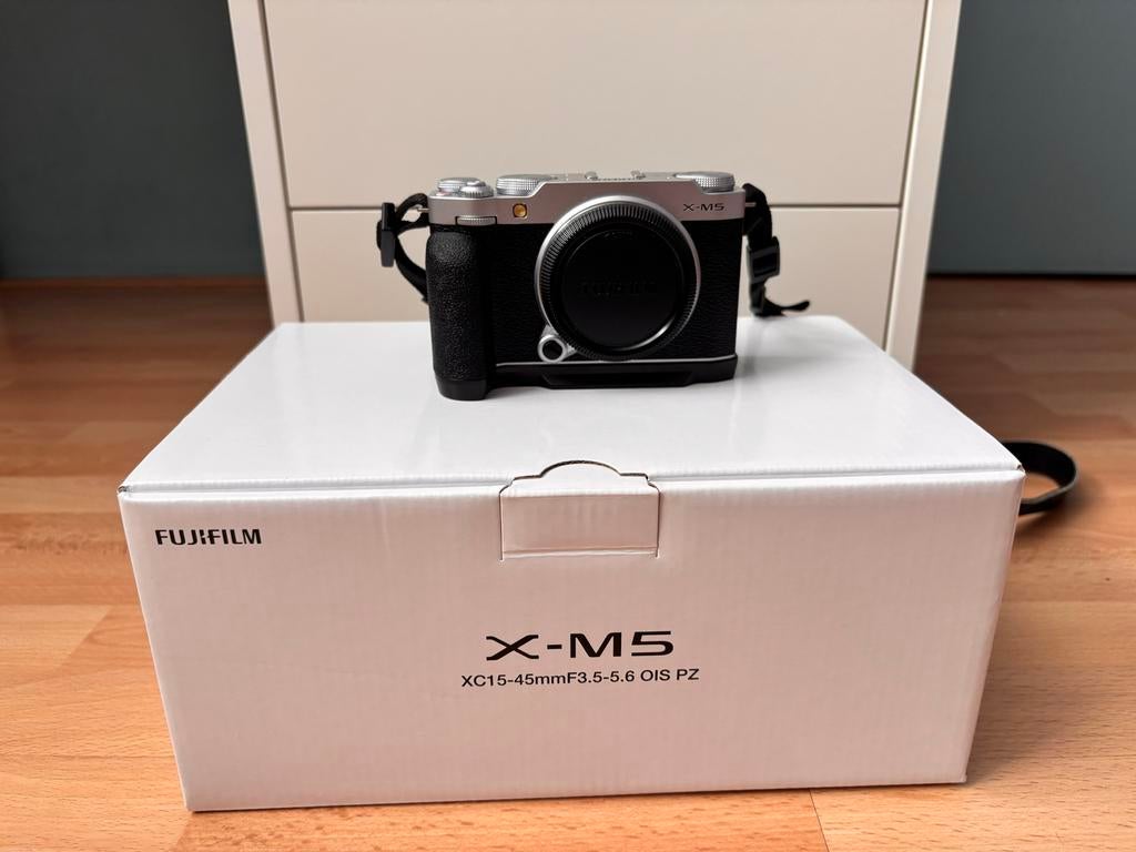 Fujifilm X-M5 zo goed als nieuw (incl. lader), Spiegelreflex, Ophalen of Verzenden, Zo goed als nieuw, Fuji