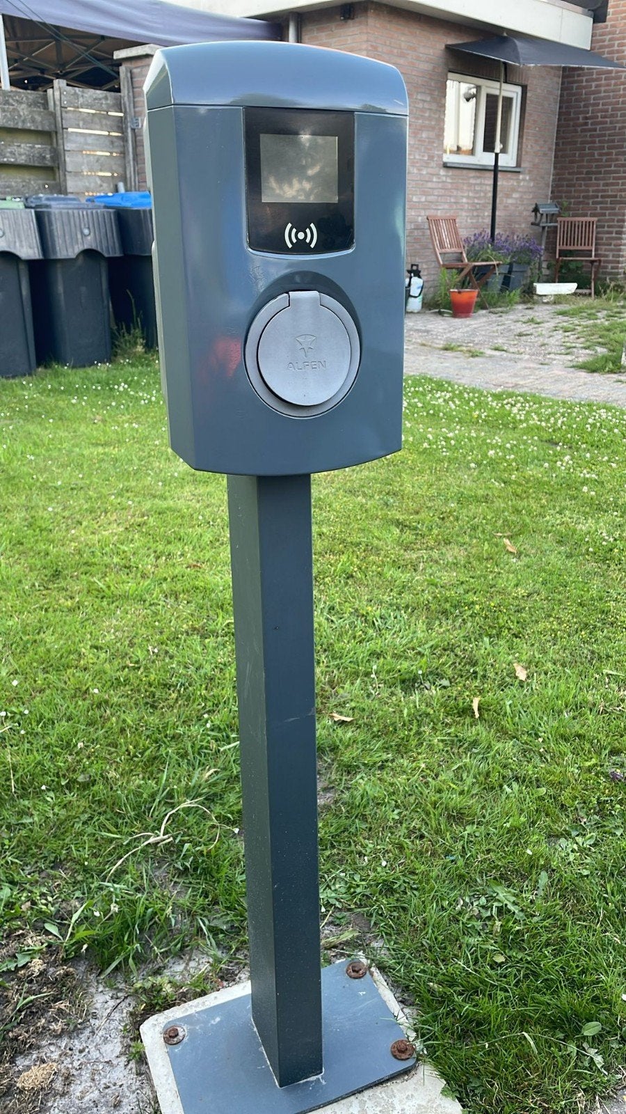 Alfen S-line 11kw incl. RFID, MID en Loadbalancing, 3fase, Ophalen of Verzenden, Zo goed als nieuw, Laadpaal en Laadkabel