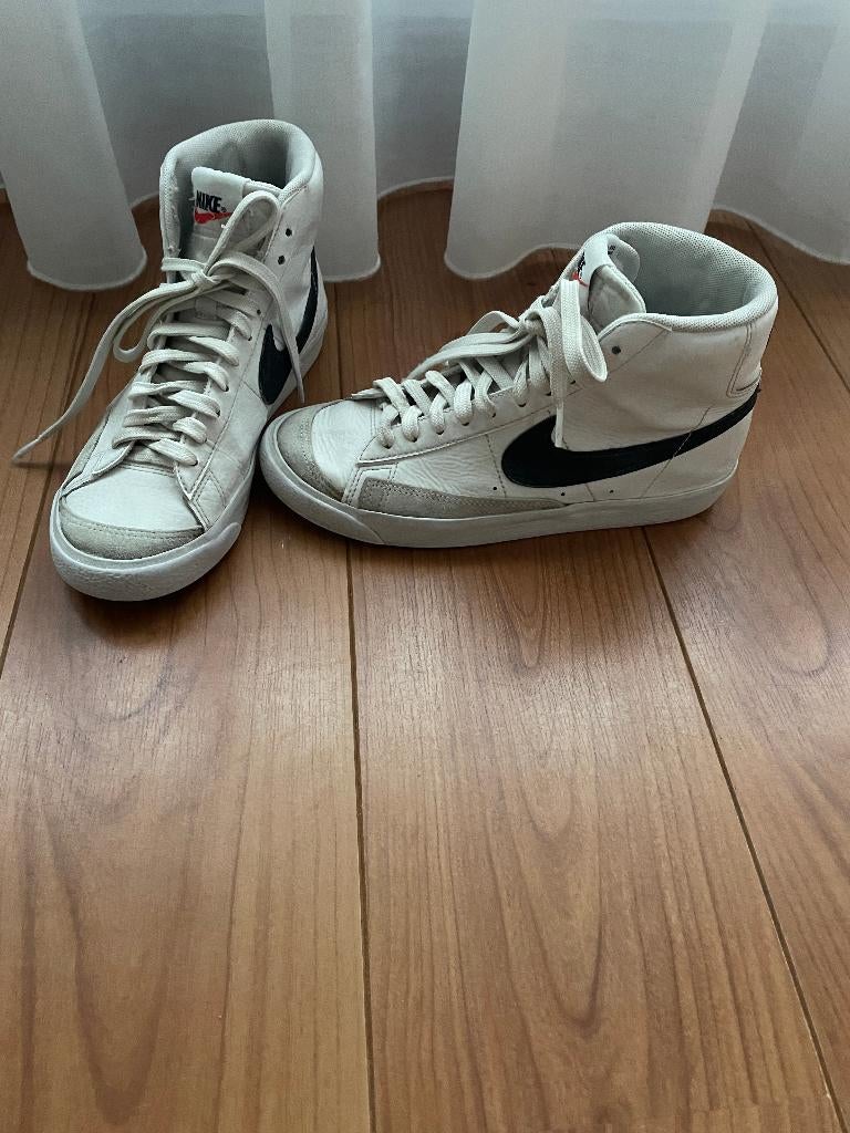 Nike blazer mid 77 maat 36,5, Kinderen en Baby's, Gebruikt, Ophalen of Verzenden, Nike, Jongen of Meisje