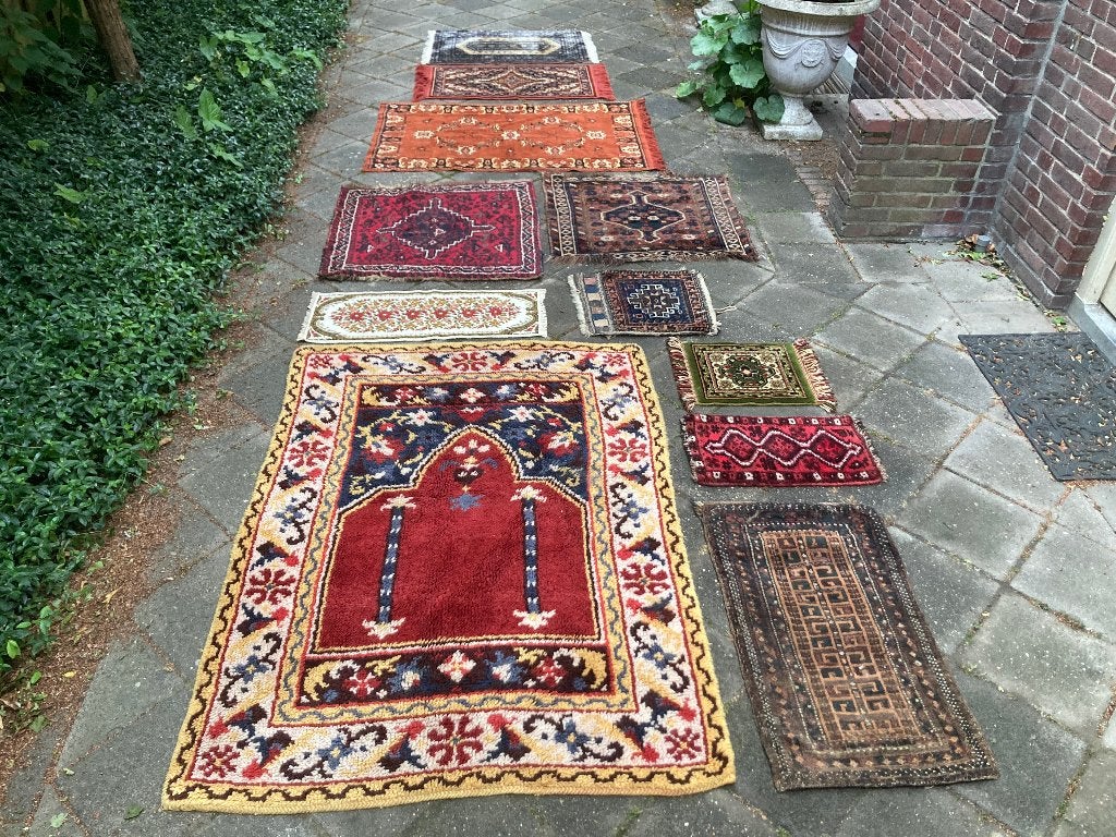 17 Perzische tafellopers kastkleedjes tafelkleden vloerkleed, Ophalen of Verzenden, Gebruikt, Rechthoekig, 100 tot 150 cm