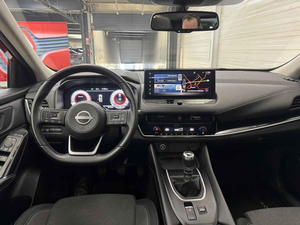 Nissan Qashqai 1.3 MHEV N-Connecta / Trekhaak 1400 KG / Deal, Voorwielaandrijving, 1304 kg, Stof, Gebruikt