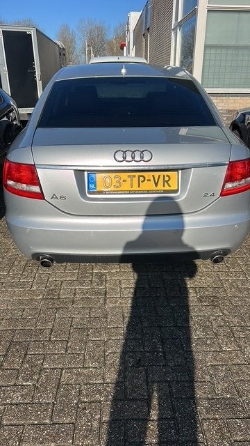 Audi A6 2.4 V6 130KW Multitronic 2007 Grijs, Auto's, Audi, 1800 kg, Zwart, Bedrijf, Zilver of Grijs