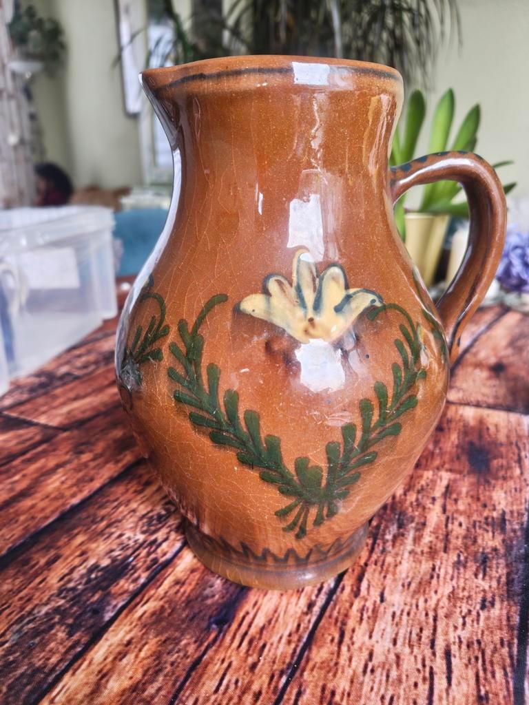 Geglazuurde aardewerk vaas met bloemmotief, Ophalen of Verzenden