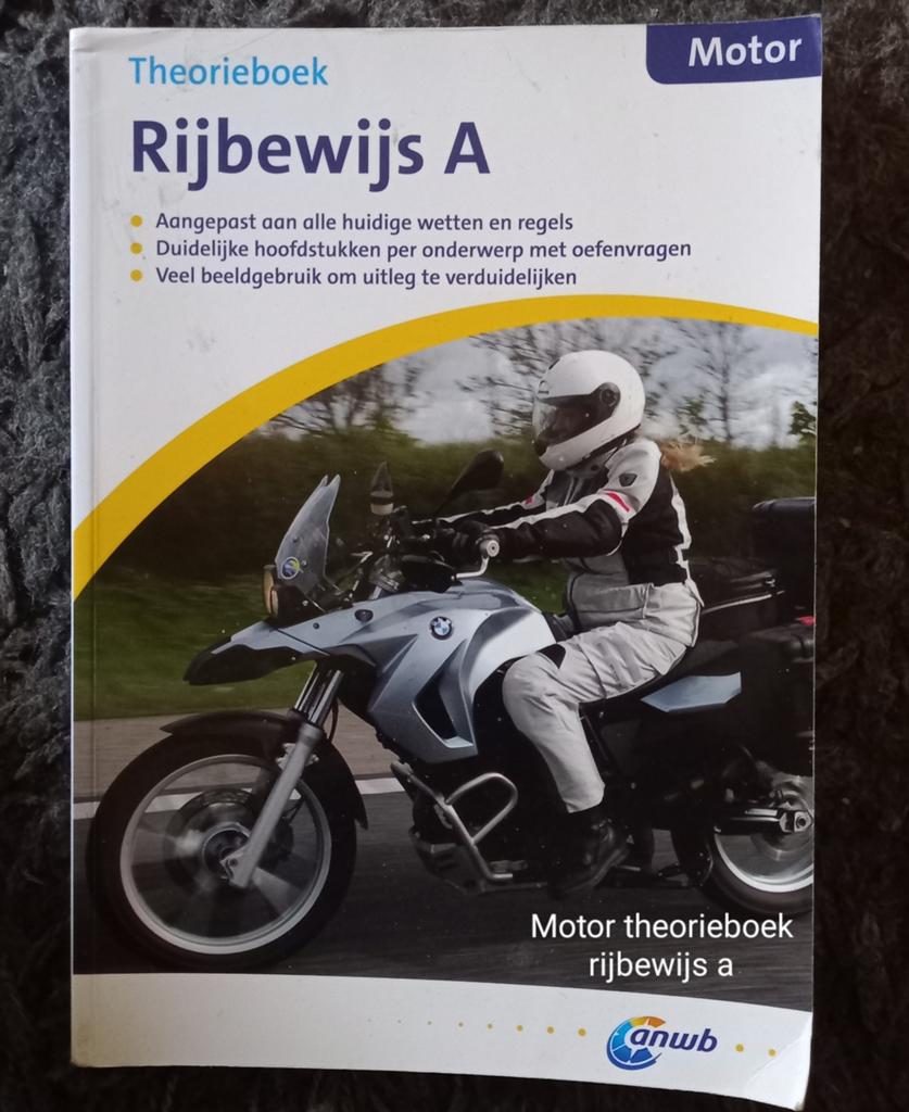 ANWB theorieboek rijbewijs A - motor, Ophalen of Verzenden, Zo goed als nieuw, Niet van toepassing, ANWB