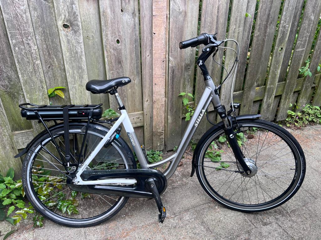 Stella Livorno elektrische fiets, Zo goed als nieuw, 51 tot 55 cm, 50 km per accu of meer, Ophalen